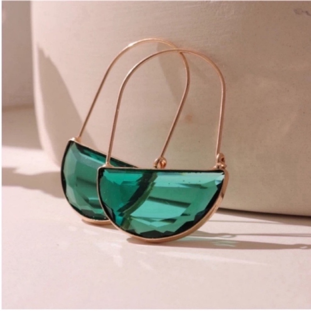 New! Mona Emerald Gold Crescent Earrings (1072)